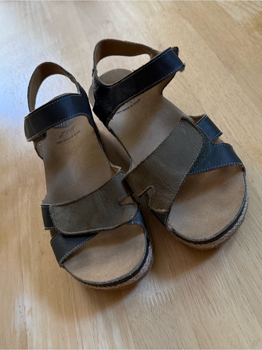 Women's Black and Olive Adjustable Strap Sandals